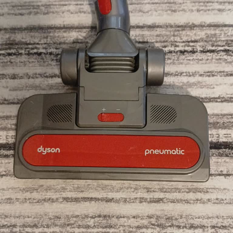 Dyson Yedek Süpürme Başlığı Fiyatı Çok Yüksek