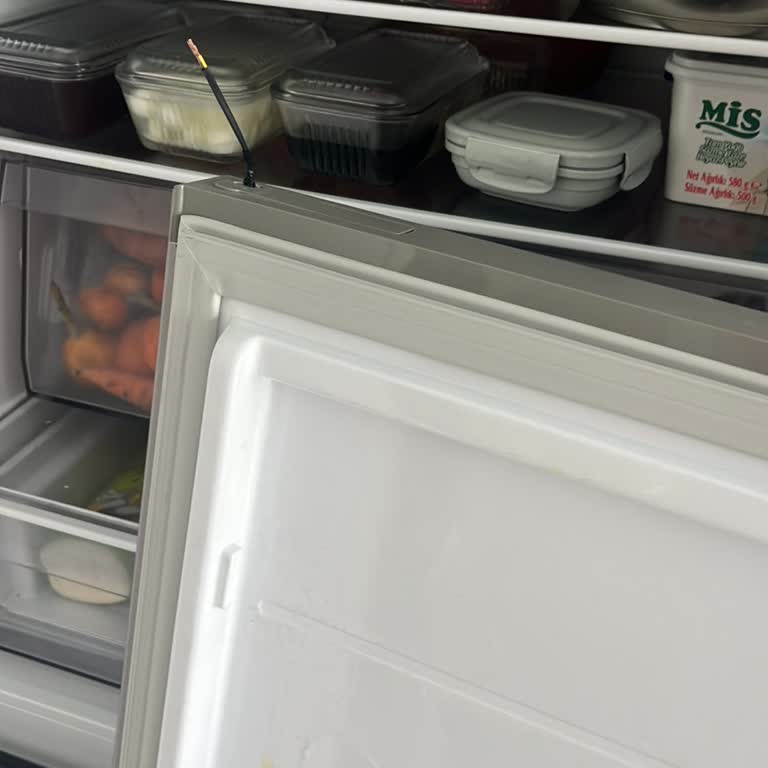 Arçelik Buzdolabı Kapağı Garanti Dışı Sayıldı Ve 4750 TL Ücret Talep Edildi