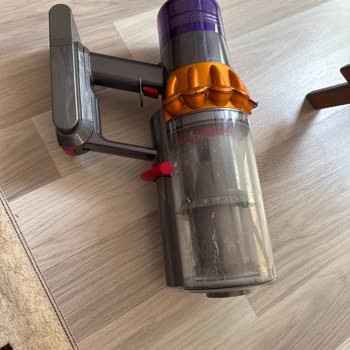 Dyson V15 Garanti Hatası Nedeniyle 6600 TL Fatura Ve Tamir Yapılmadan Geri Gönderilmesi