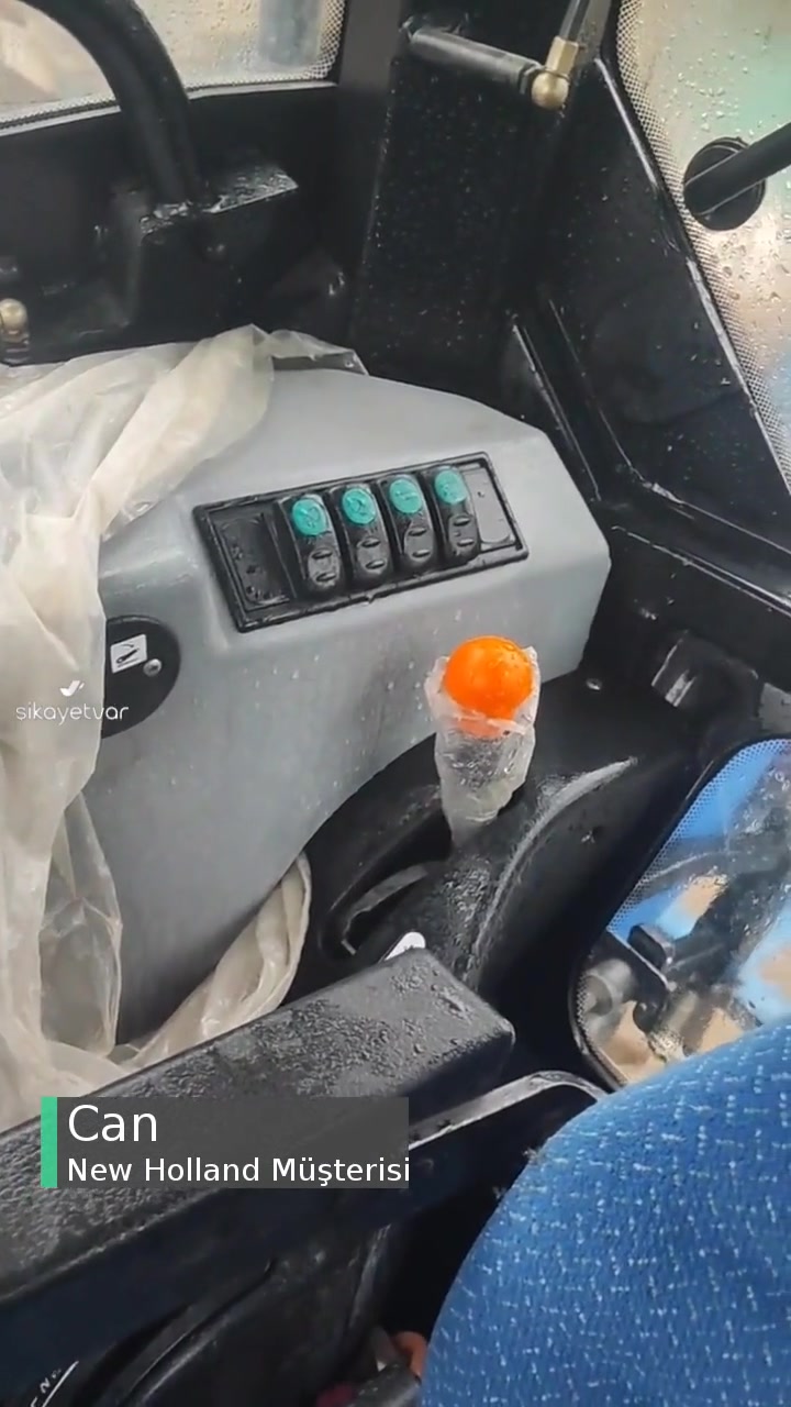2023 Model New Holland T4.70s Kabin İçine Su Alıyor -Fabrikasyon Ayıp! videonun kapak resmi