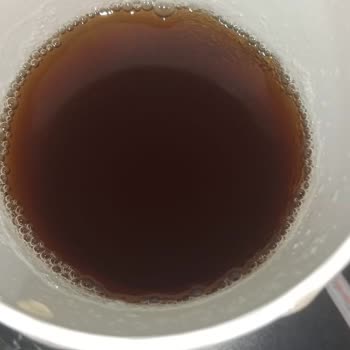 Dökülmüş İçecek Teslimatı Ve Müşteri Özür Beklentisi