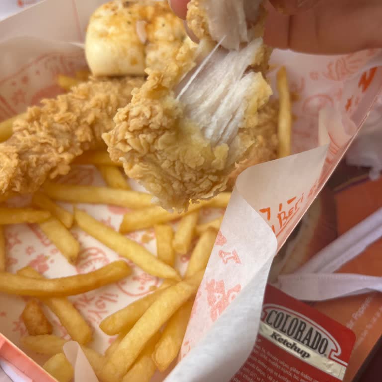 Popeyes Şubesinde Sürekli Çiğ Tavuk Sorunu