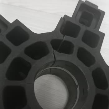 Rampage Oyuncu Koltuğunun Ayak Göbeği Kısa Sürede Kırıldı Ve Yedek Parça Talebi