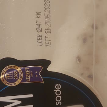 Şok Market Dondurmasında Soğuk Zincir Sorunu: Üstü Erimiş Altı Buz Halinde