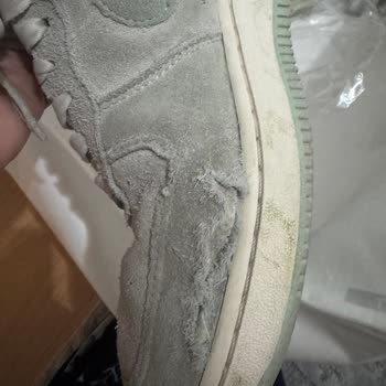 Nike Air Ayakkabısının Altı Ayda Yırtılması Ve Mağaza Reddi
