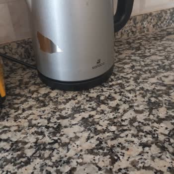 Karaca Çelik Çaycısının Kaplamasında Soyulma Ve Müşteri Hizmetlerine Ulaşılamaması