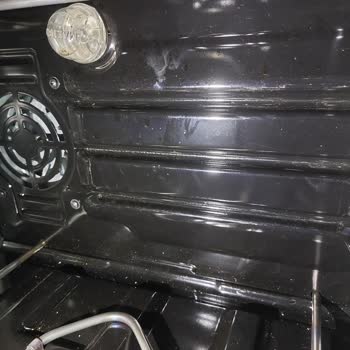 Fabrikasyon Hatası Ve Servis Müdahalesi Sonrası Hasarlı Fırın