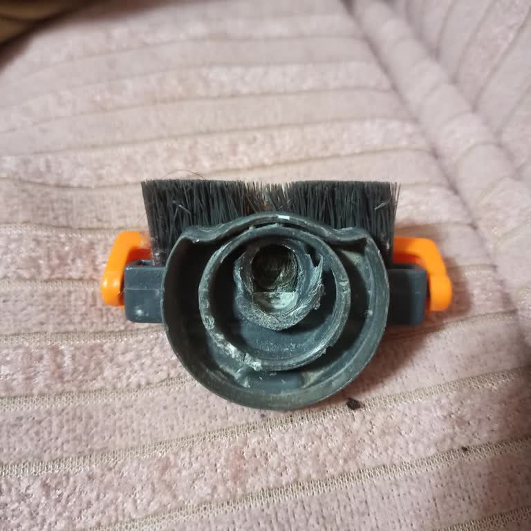 Philips Dikey Süpürge 360° Suction Başlığında E4 Hatası Ve Dönmeyen Fırça: Garanti Kapsamında Ücretsiz Parça Değişimi Talebi