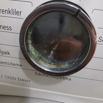 Bosch Çamaşır Makinesinde Pas Ve Çapak Sorunları İçin Ücretsiz Onarım Ve Tespit Ücreti İadesi Talebi