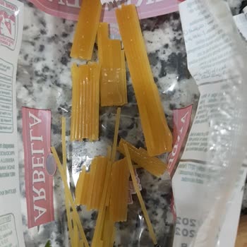 Migros'ta Arbella Spagetti'de Kalite Sorunu Ve Sağlık Riski