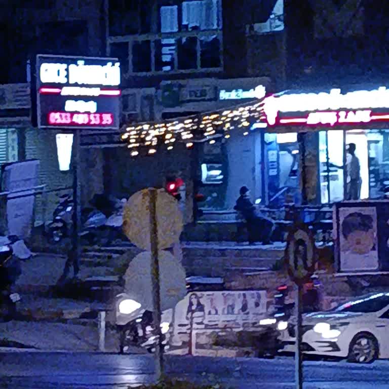 Gece Dönercisi Ateş Zade Pos Cihazı Kuryede Diye Nakit Aldılar