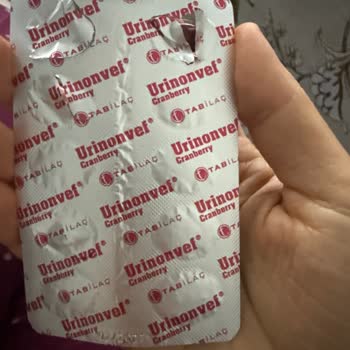 TAB İlaç Vitaminin Görüntüsü ve Kokusu Kötü