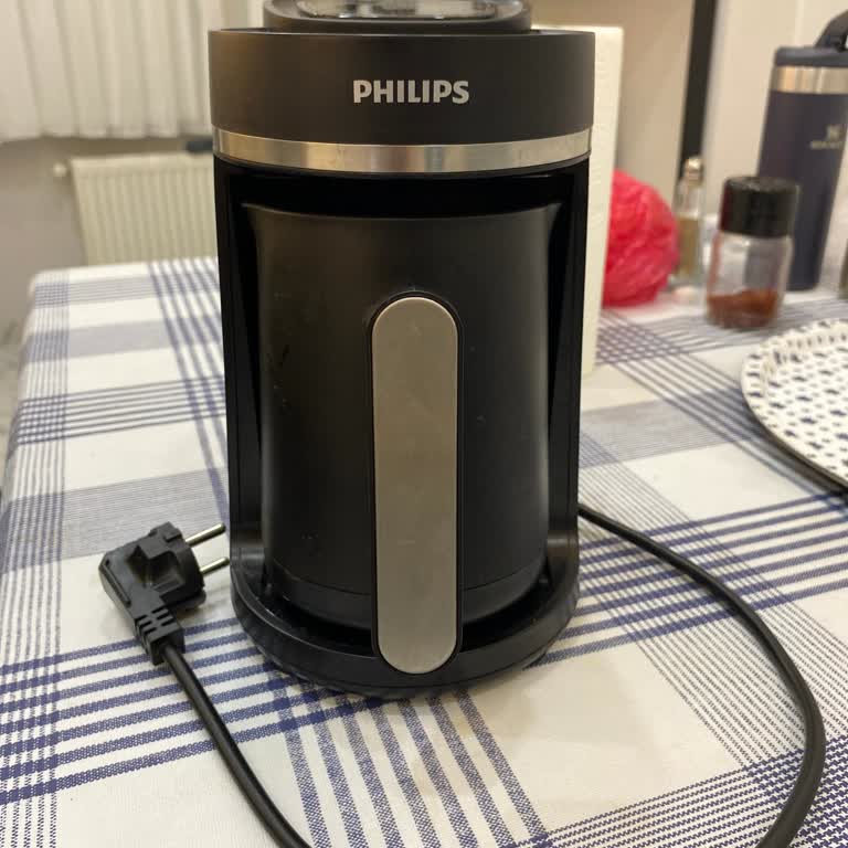 Philips Kahve Makinesi Sızdırıyor Ve Çift Fincan Zorunluluğu