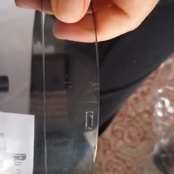 Kırık Ürün, Hediye Ücretli, Teslimat Ayrı Günlerde Ve İade Kargosunu Ödemek Zorunda