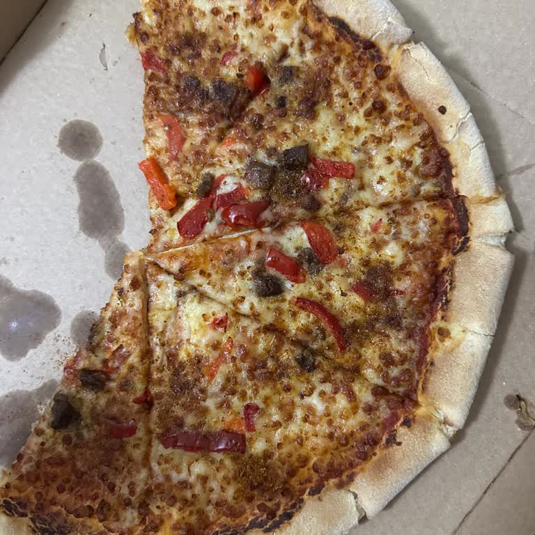 Konyalım Pizza'da Yetersiz Et, Ücret Tam Alındı