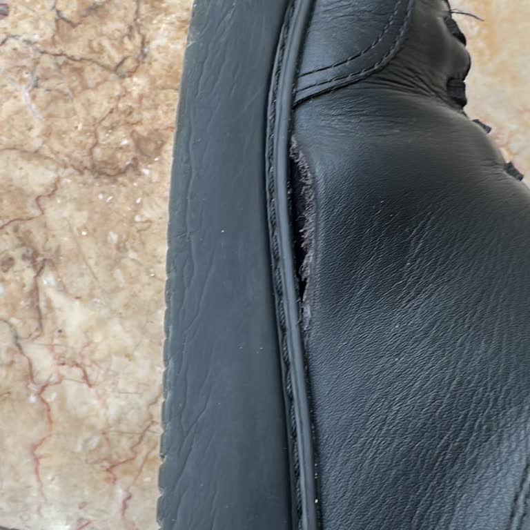 Yüksek Fiyatlı Camper Ayakkabım Kısa Sürede Yırtıldı Ve Garanti Reddedildi