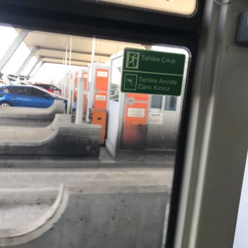 Kocaeli 700 Hattı Otobüsünün Aşırı Yavaşlığı, 15 Dakikalık Gecikme Ve Şoför Disiplinsizliği
