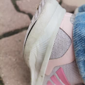 FLO’dan Aldığım Çocuk Ayakkabısı Kısa Sürede Deforme Oldu, Garanti Reddedildi