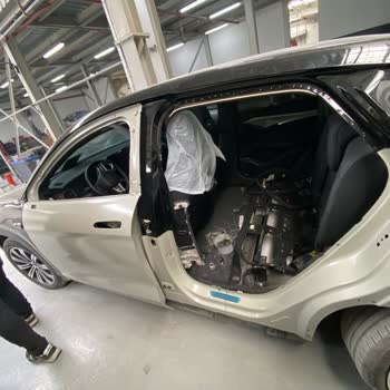 Yetkili Serviste Uzayan Onarım Süreci Ve İkame Araç Eksikliği