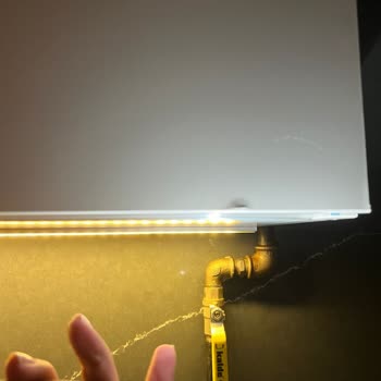 Lineadecor Mutfak Dolapları Bir Yılda Sararıp Şişti, Ücretsiz Değişim Talebi