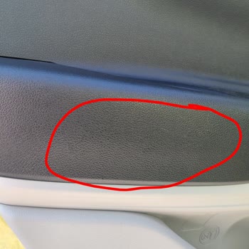 Araç Bakımında Çizik Ve Sürtünme, Yetkili Servisten Cevap Gelmedi
