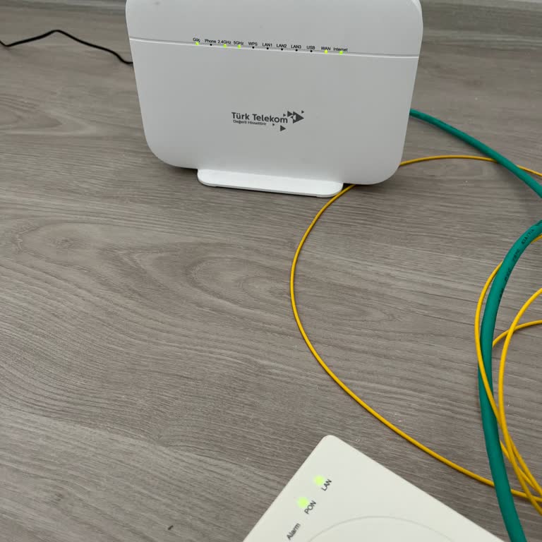 Aktif Olmayan Fiber İnternet: Nakil Tamamlanmış, Teknik Ekip Gelmiyor Ve Fatura İadesi Talebi