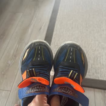 Skechers Çocuk Ayakkabısı 2 Ayda Açıldı Ve Yırtıldı, Değişim Talebim Cevapsız