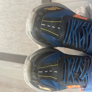 Skechers Çocuk Ayakkabısı 2 Ayda Açıldı Ve Yırtıldı, Değişim Talebim Cevapsız