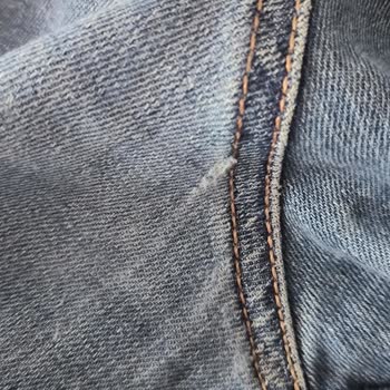 Kısa Sürede Açılan Pantolon Dikişlerinde Üretim Hatası Ve İade Talebi
