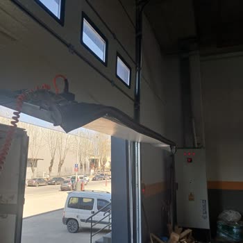 Kepenk Çarpması Sonrası Hasar Dosyasının 40 Gün Boyunca Çözülmemesi