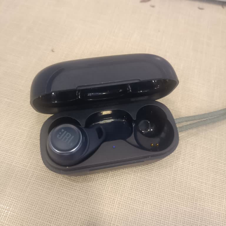 JBL Reflect Aero Kayıp Tek Kulaklık Parçası Satışı Sağlanmıyor