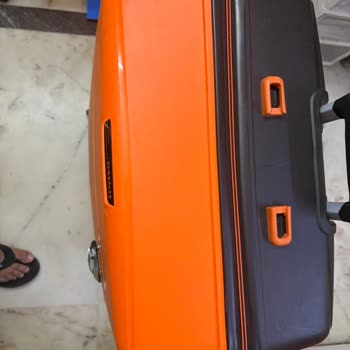 Emirates Damaged My Suitcase During Zurich To India Flight