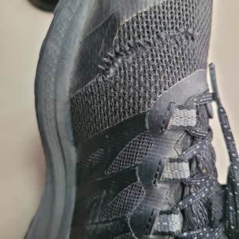 Merrell Ayakkabısındaki Buruşukluk Erken Yırtılma Ve İade Talebi