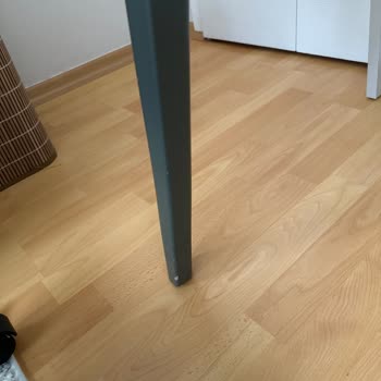 İstikbal Leo Genç Odası Takımının Kısa Sürede Deforme Olması Ve Garanti Kapsamında Değişim Talebi