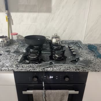 Kumtel Dijital Plus Cam Ocağın Ani Patlaması Ücretsiz Değişim Gerekiyor