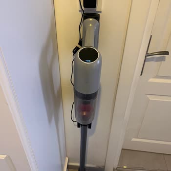 Electrolux Dikey Süpürge Çekim Gücü Yetersiz Ve Şarjı Çabuk Bitiyor, İade Talebi