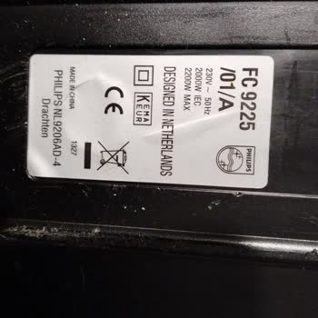 Philips Elektrikli Süpürge Tekerlek Ve Kulpu Kırıldı, Müşteri Hizmetleri Çözüm Sağlamadı