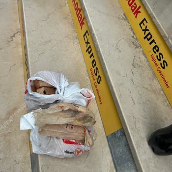 Tam Ekmek Köfte Siparişinde Yarım Ekmek Gönderilmesi Ve Açıklamasız İade Reddi