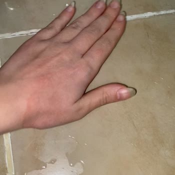Arçelik Buzdolabında Kronik Su Sızıntısı ve Usulsüz Değişim Reddi