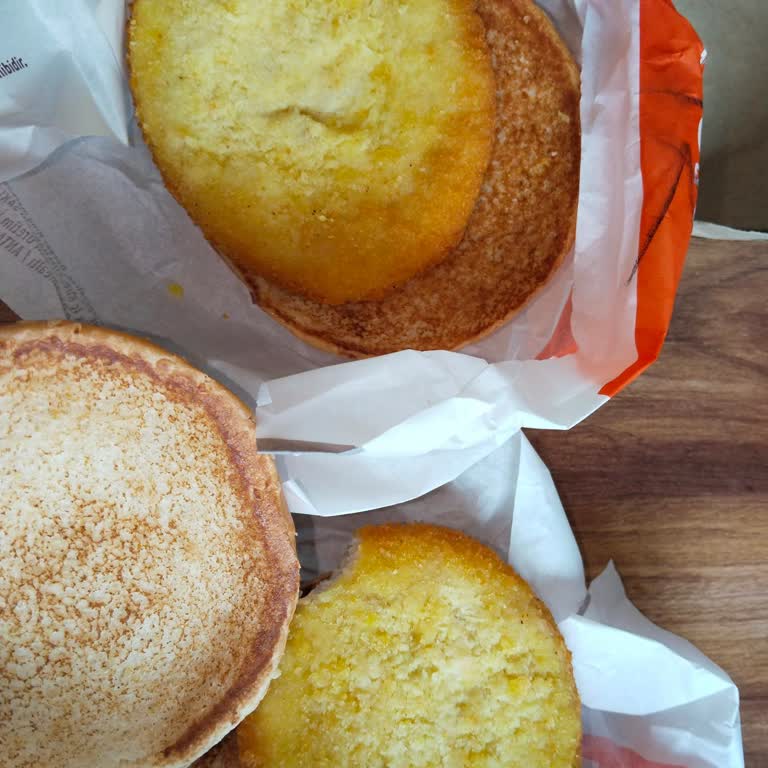 Çiğ Ve Buzlu Hamburger İçin Ürün Değişimi Talebi Ve Yanıtsız Müşteri Hizmetleri