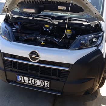 Opel Movano Engine Failed After Authorized Service Maintenance Error