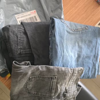 Yanlış Gönderilen Pantolon İçin Tam İade Ve İletişim Talebi