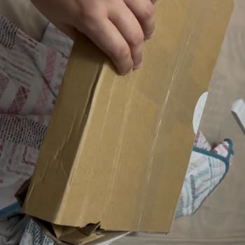 Dagi'de Hediye Paketi Seçeneğiyle Verilen Siparişte Paketsiz Kargo Ve Gizlilik İhlali