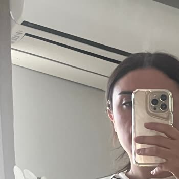 Luxen Wellness Clinic Memnun Kalmadığım Gibi Sorunlarım Da Düzeltilmedi