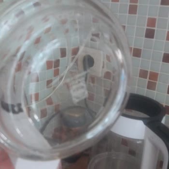 Arçelik Çay Makinesi İki Kullanımda Çatladı, Yeni Ürün Değişim Talebi