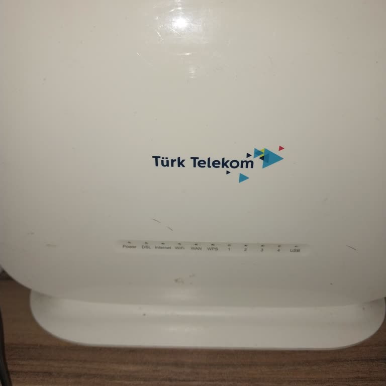 Türk Telekom Sabit İnternet Kesintileri Çözülmedi, Geri Ödeme Bekliyorum