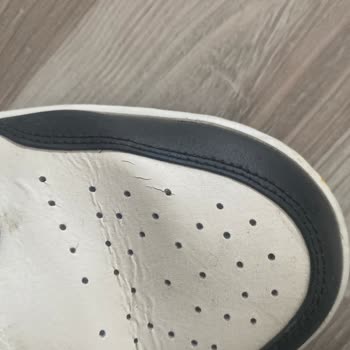 Nike Air Jordan Deri Ayrılma Sorunu Ve Yetersiz Müşteri Desteği