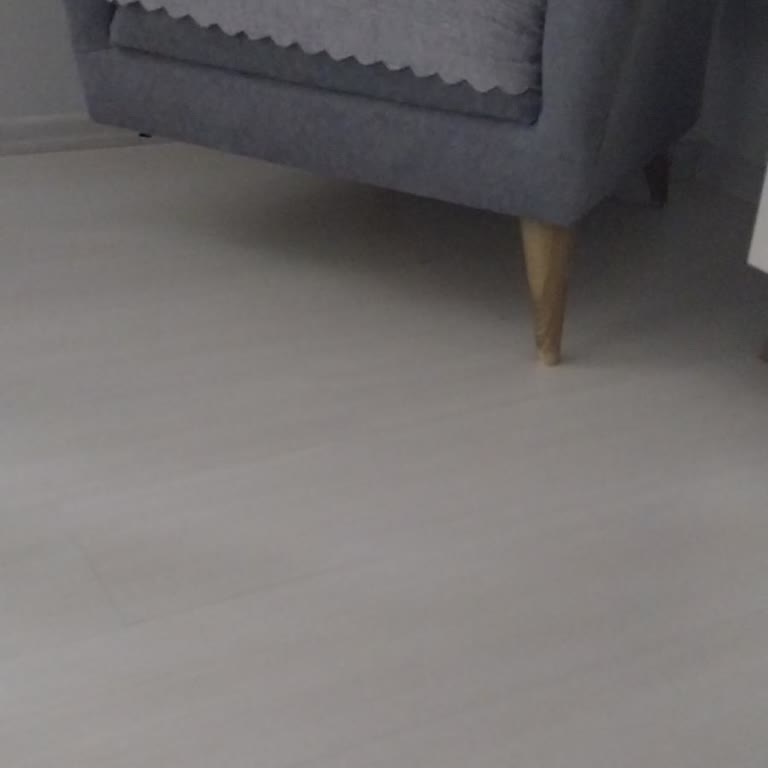 Kırılan Tekli Koltuk Ayağı İçin Değişim Talebi