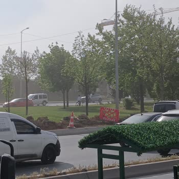 TOKİ Şantiyesinin Yoğun Tozu Mahallede Sağlık Ve Yaşam Kalitesini Tehdit Ediyor