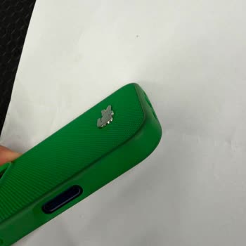 Lacoste Telefon Kılıfı Renk Atıyor, Müşteri Hizmetleri Oyalıyor